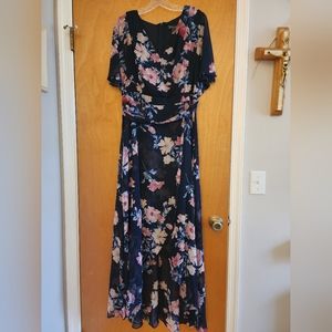 Jessica Howard size 16 floral maxi dress